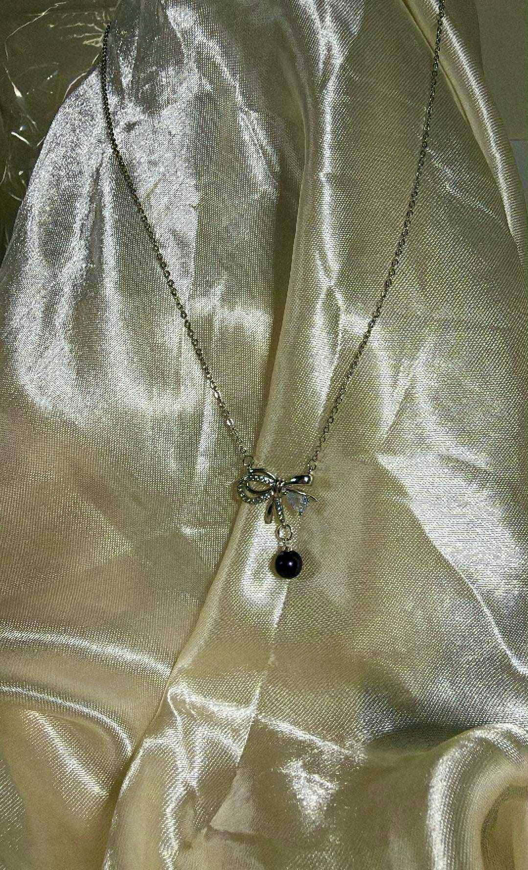 Bow Pearl Drop Necklace - includes single Oyster Opening