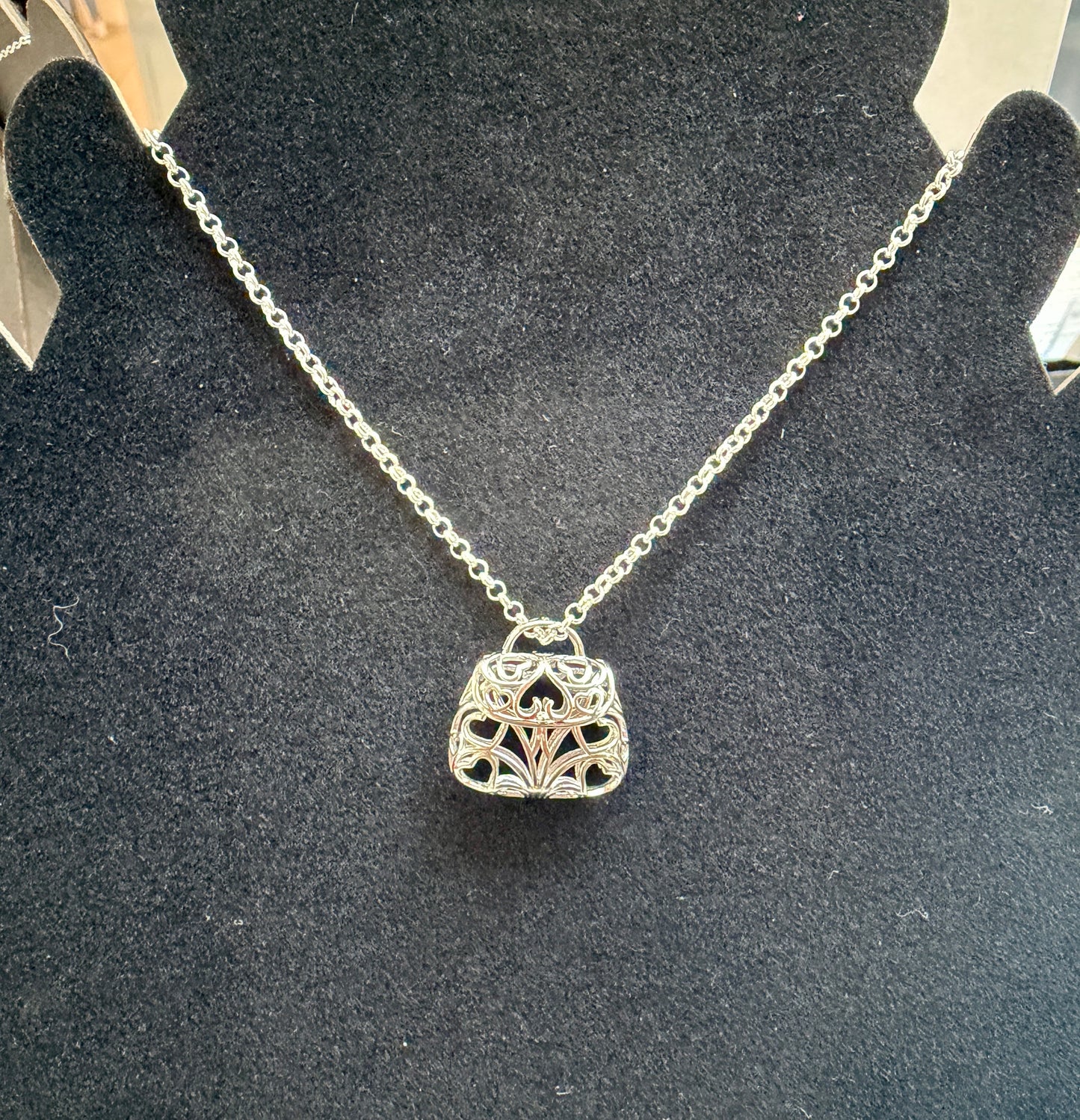 Bag Cage Pendant - includes single Oyster opening
