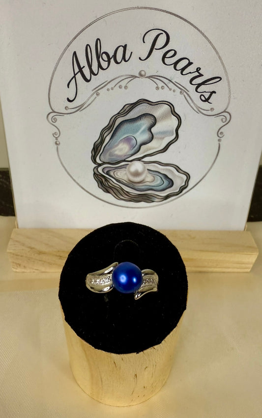Twist Ring with Cubic Zirconia - Deep Blue Pearl