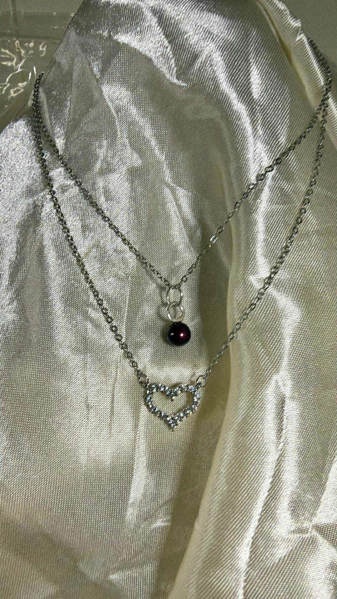 Pearl Drop Heart Necklace – Cranberry Pearl