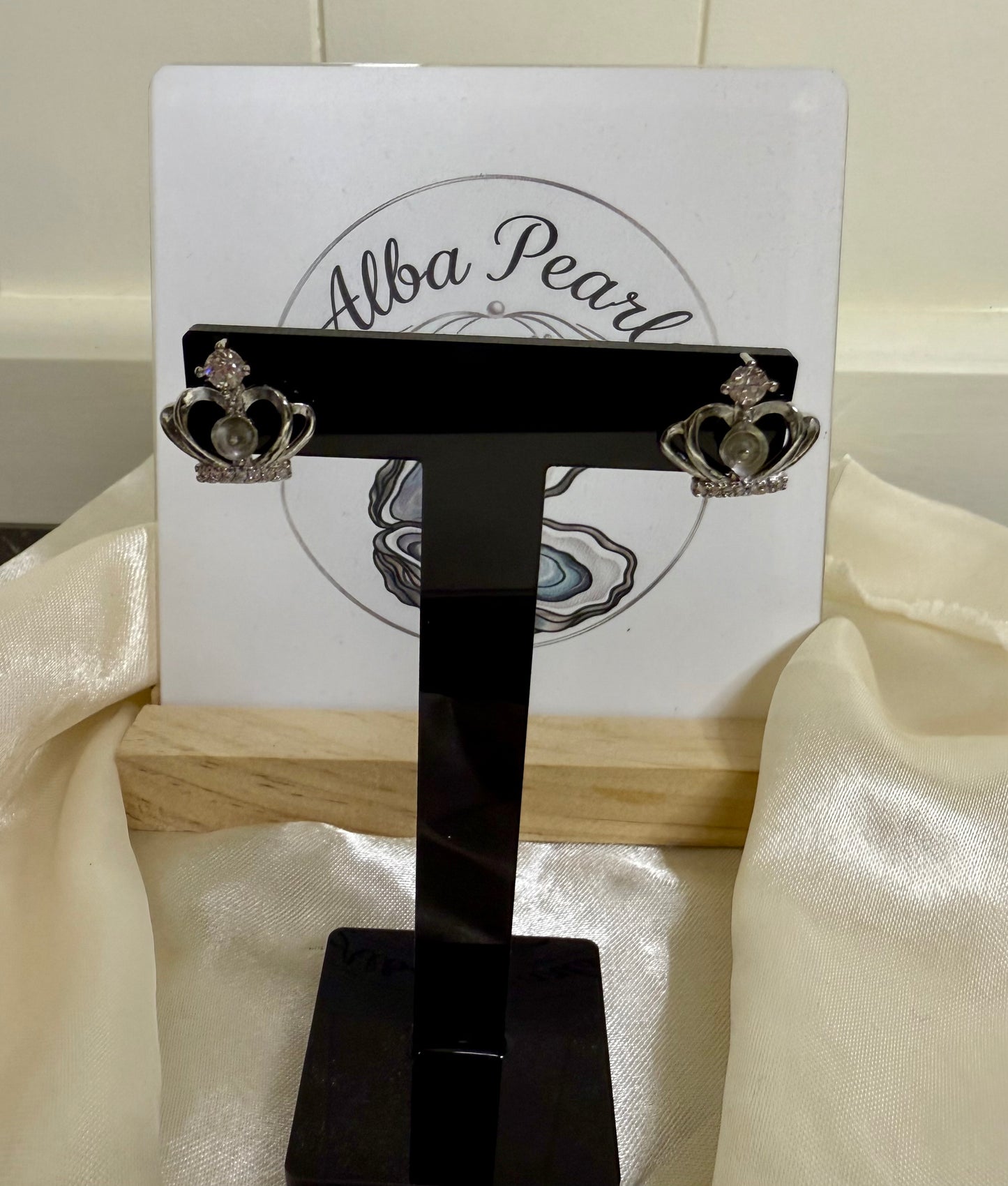 Crown Earrings - Includes twin oyster opening